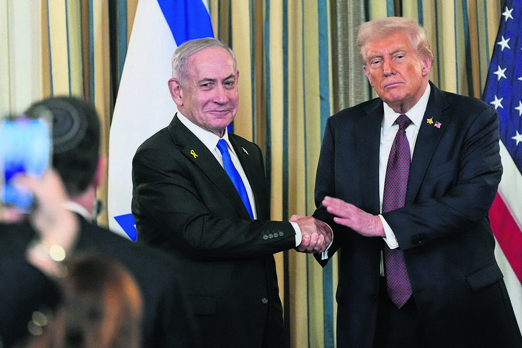 Prime Minister Benjamin Netanyahu and US President Donald Trump (Photo: Alex Brandon/AP) בנימין נתניהו ודונלד טראמפ בפגישתם בבית הלבן