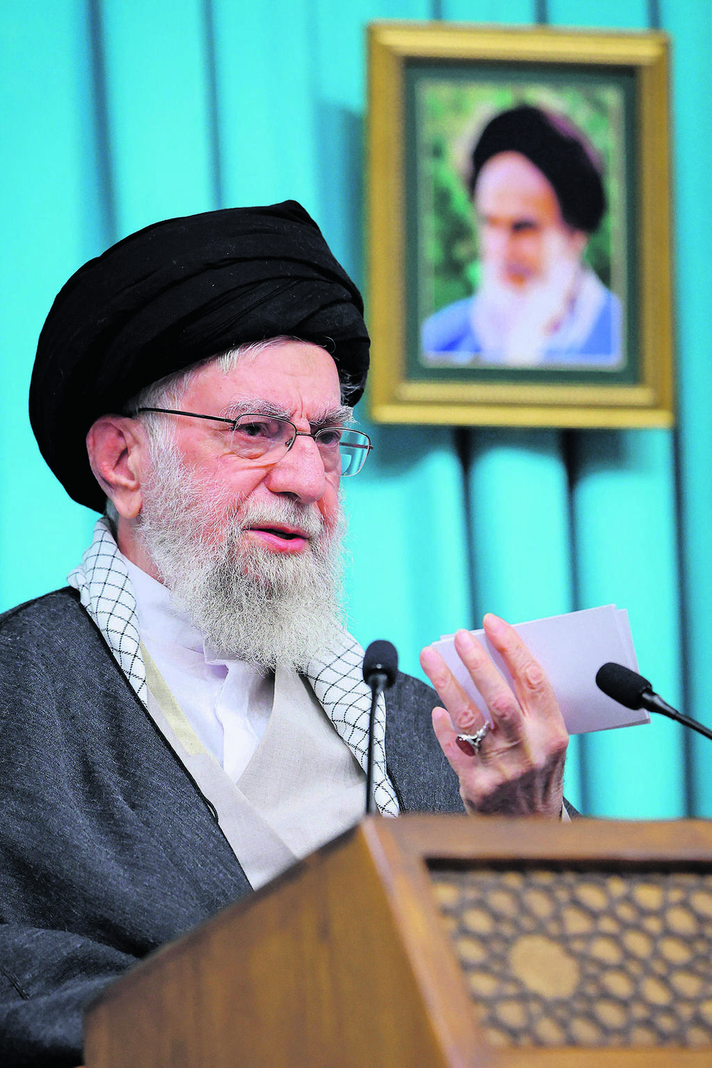 Iranian President Ali Khamenei (Photo: AFP) נשיא איראן עלי חמינאי