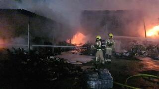 שריפת מחסן ענק בכאבול