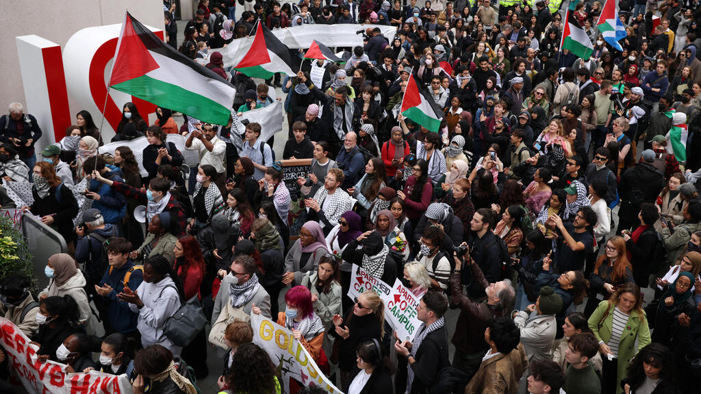 London (Photo: Dan Kitwood/ Getty Images) לונדון בריטניה