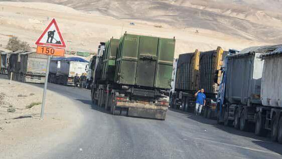 תור משאיות אשפה בכניסה לאתר אפעה