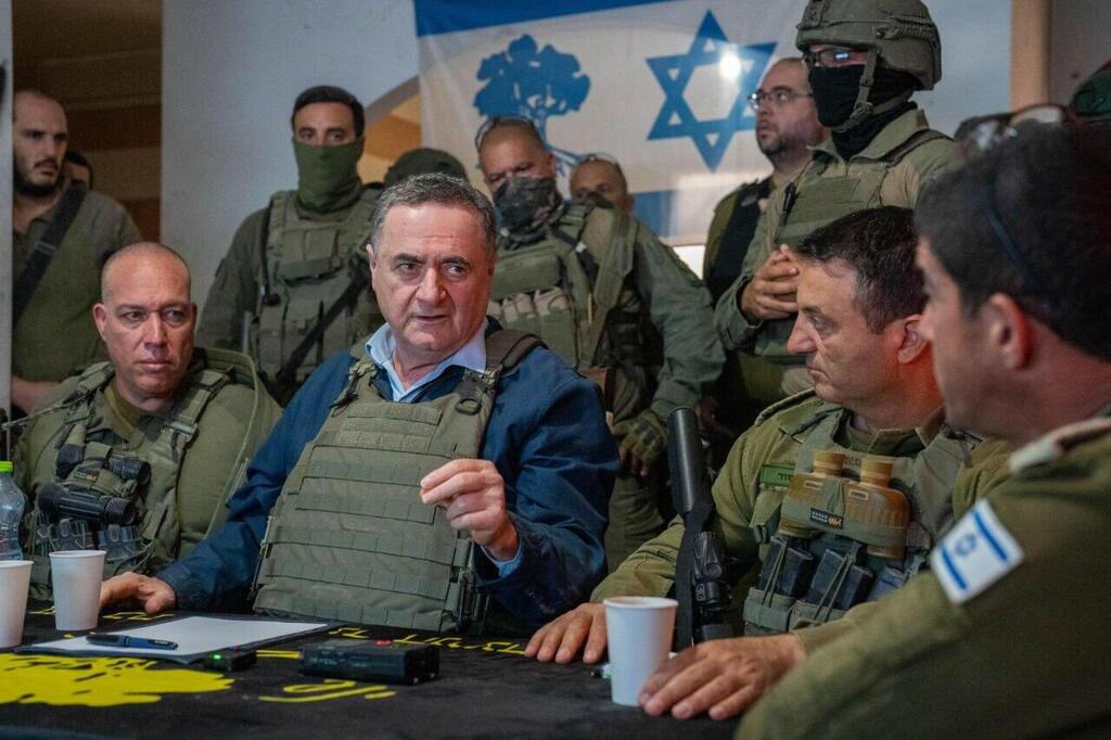 Defense Minister Israel Katz in Gaza City (Photo: Defense Ministry) שר הביטחון ישראל כ"ץ מבקר את לוחמי צה"ל בשכונת א-סברה בעיר עזה