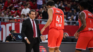 דימטריס איטודיס תומר גינת 