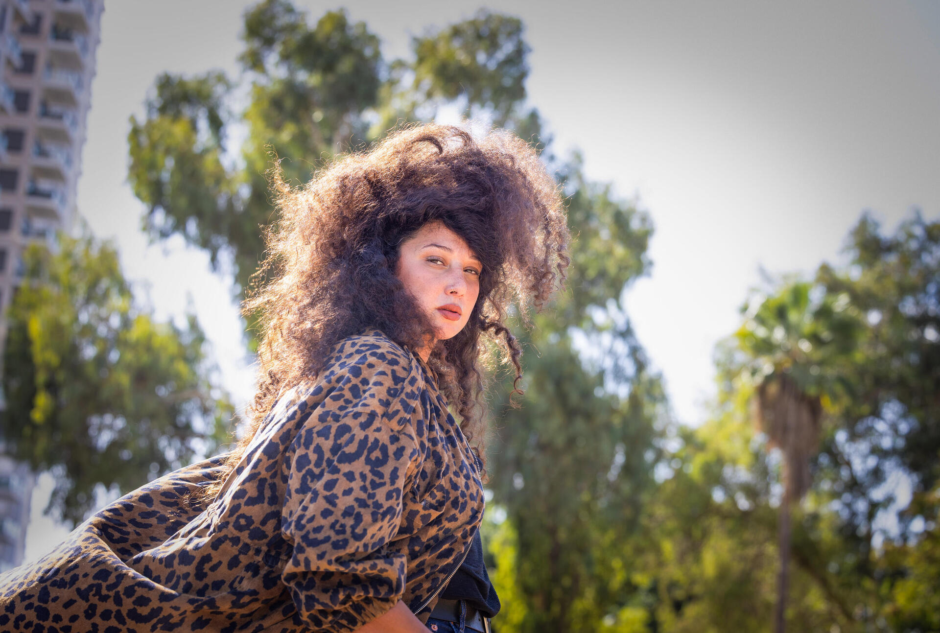 שי-לי עטרי בוחרת להחלים דרך היצירה  