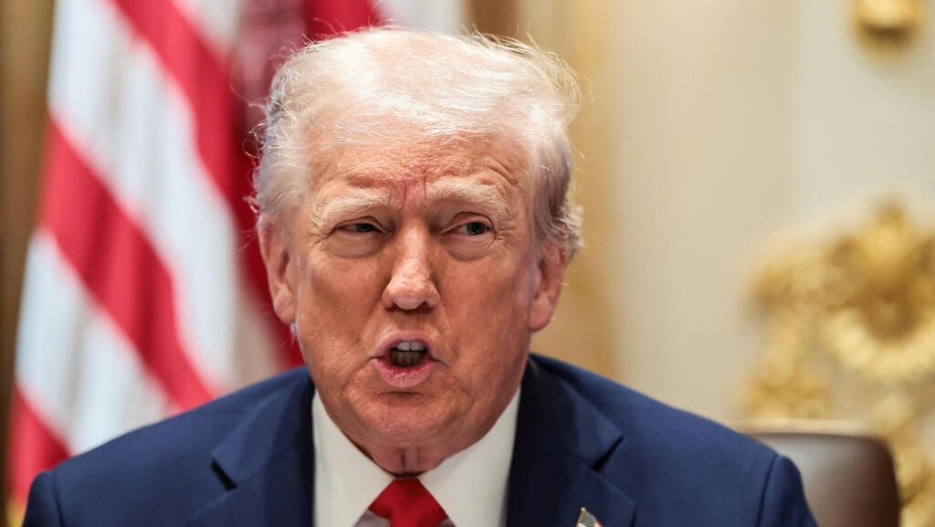 טראמפ בישיבת קבינט