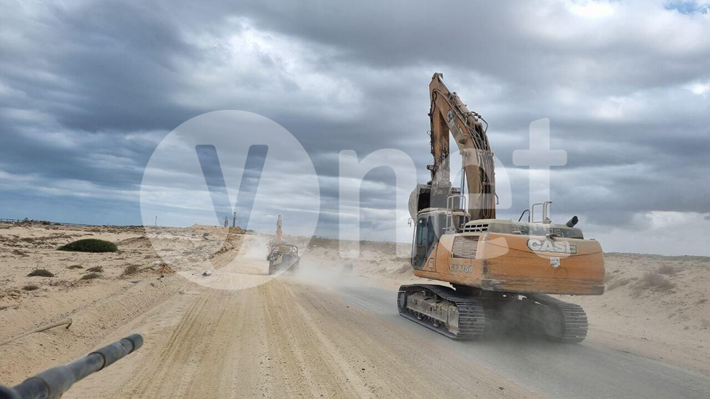 שיירה של באגרים בדרכם לגבול, עוזבים את צפון הרצועה