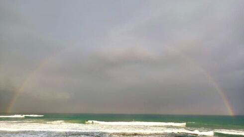 קשת הבוקר בגן הלאומי חוף פלמחים