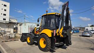 טרקטורים מבצעיים של המשטרה 