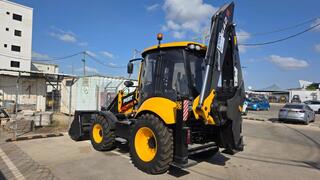 טרקטורים מבצעיים של המשטרה 