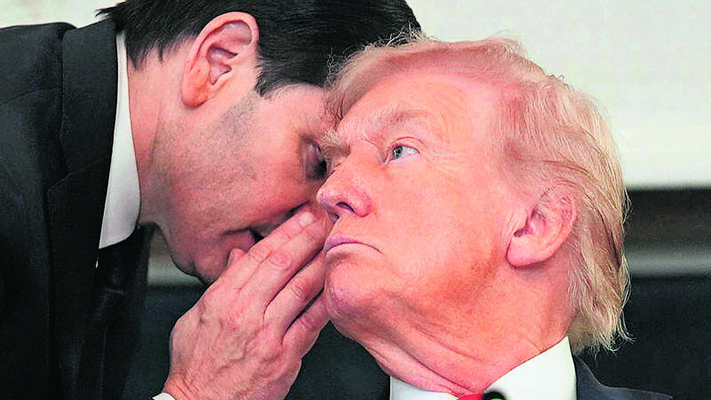 מזכיר המדינה של ארצות הברית מרקו רוביו מעדכן את דונלד טראמפ שהושג הסכם