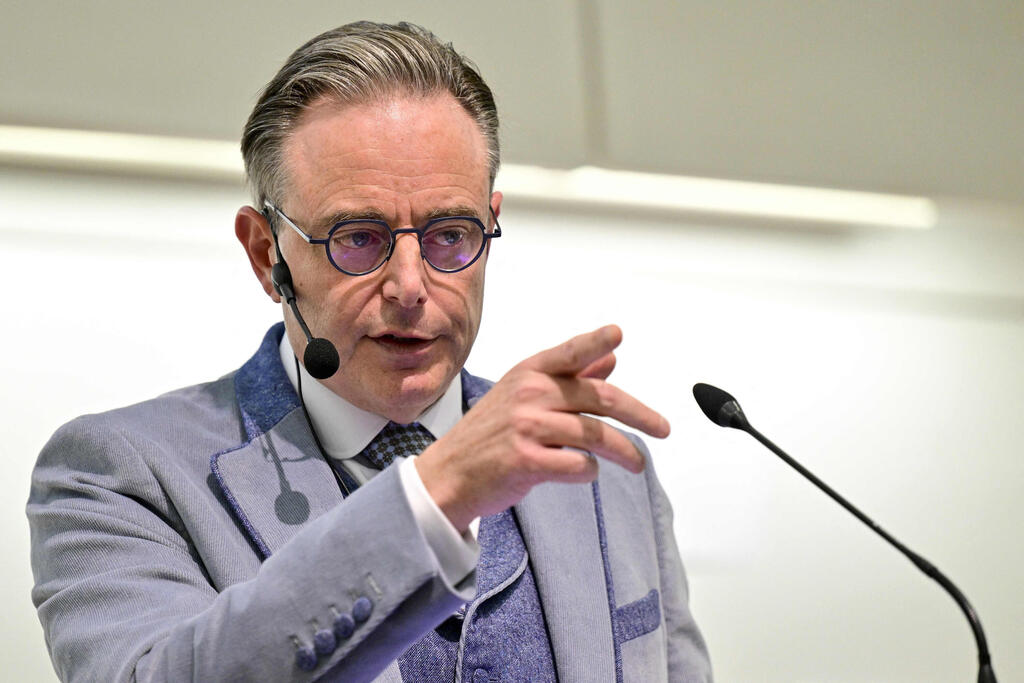 Belgian Prime Minister Bart de Witt (Photo: Dirk Waem / Belga / AFP) ראש ממשלת בלגיה בארט דה ויבר