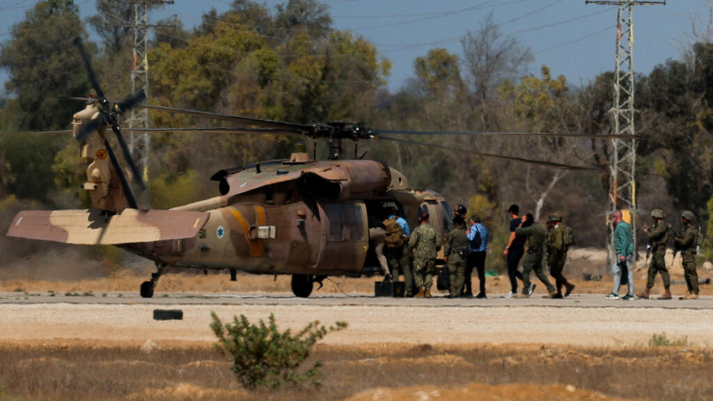 נערכים לשחרור חטופים במחנה רעים