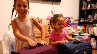 בנותיו של עמרי מירן מחכות לו