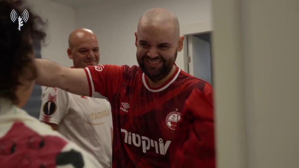 איתן הורן נפגש עם משפחתו לראשונה