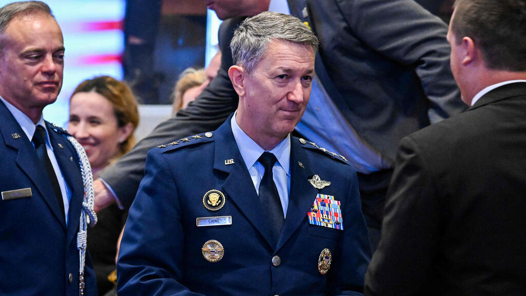 Dan Caine (Photo: Kenny HOLSTON / POOL / AFP) מליאת הכנסת