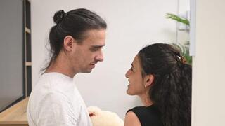 ארבל יהוד ואריאל קוניו נפגשים לראשונה