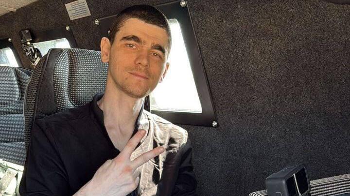 Максим возвращается из плена מקסים הרקין