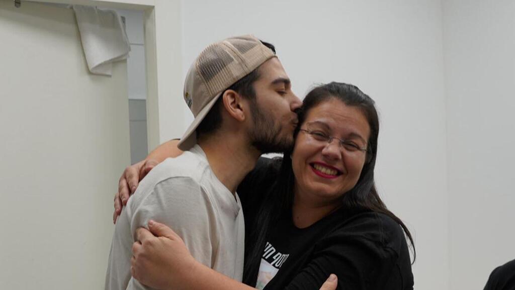   יוסף חיים אוחנה נפגש עם משפחתו לראשונה