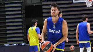 שחקן מכבי ת"א תמיר בלאט