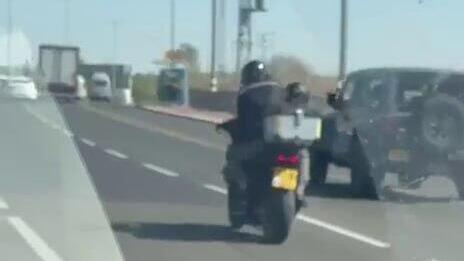 תיעוד הירי בכביש 443