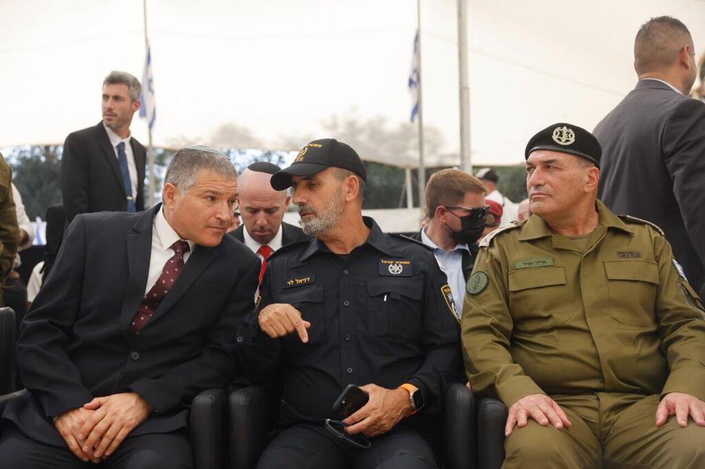 Shin Bet chief David Zini, Police Commissioner Danny Levy and IDF Chief of Staff Lt. Gen. Eyal Zamir (Photo: Olivier Fitoussi) זמיר, לוי וזיני