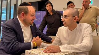 רום ברסלבסקי מספר לשי גראוכר על השבי