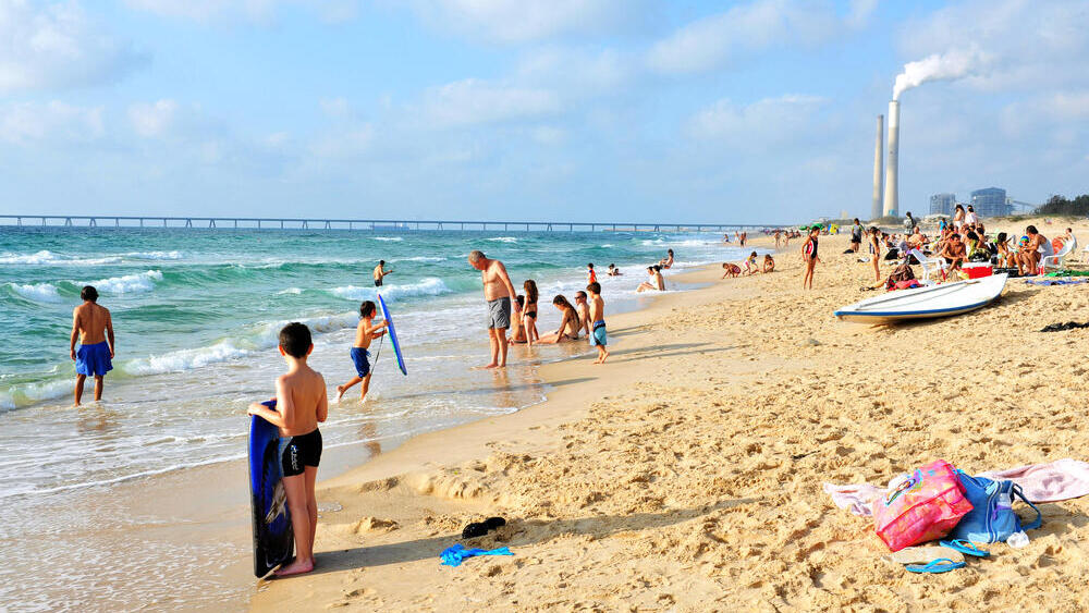 Пляж Зиким, фото сделано до 7 октября 2023 года (Фото: ChameleonsEye\shutterstock) Пляж Зиким, фото сделано до 7 октября 2023 года