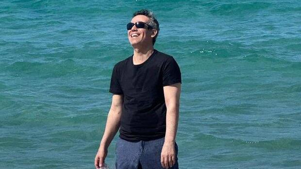 עמרי מירן לראשונה מאז השבי מבלה בים