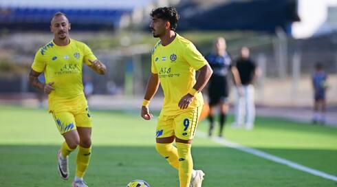 אופק עובדיה