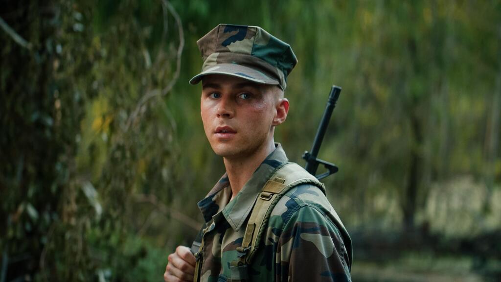 From "Boots" (Photo: Netflix) מתוך "על מדים"