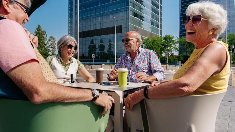 Фото: oneinchpunch / shutterstock מזדקנים ונהנים