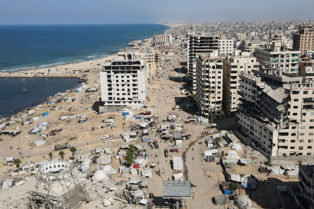 Photo: AFP נמל העיר עזה