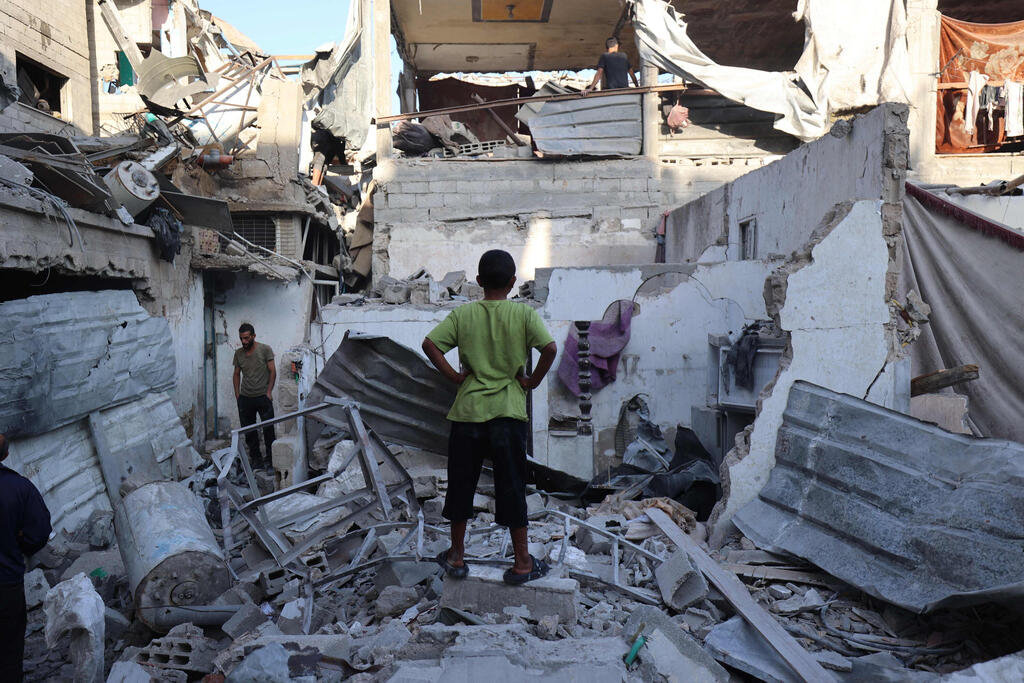 Photo: Eyad BABA / AFP הריסות באל-בורייג'