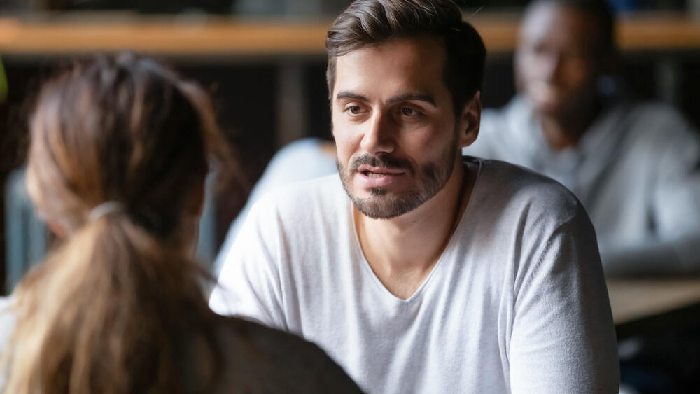 Свидание: как понять, что он настроен серьезно? (Фото: shutterstock) גברים קשר רציני