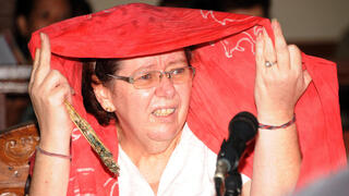 לינדזי סנדיפורד בריטית שנידונה לעונש מוות על הברחת סמים ב אינדונזיה