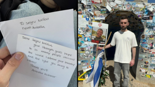 מתן אנגרסט בביקור ראשון בכיכר החטופים