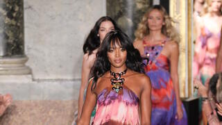 ההשראה: נעמי קמפבל בתצוגת אופנה של פוצ'י