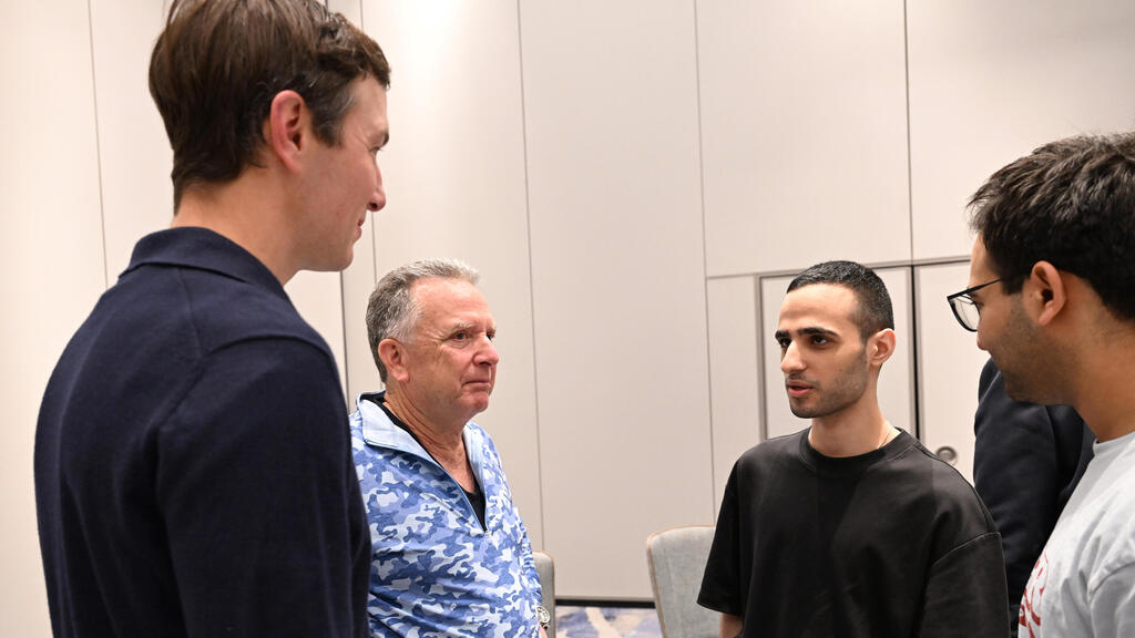 שורדי שבי נפגשו עם וויטקוף וקושנר