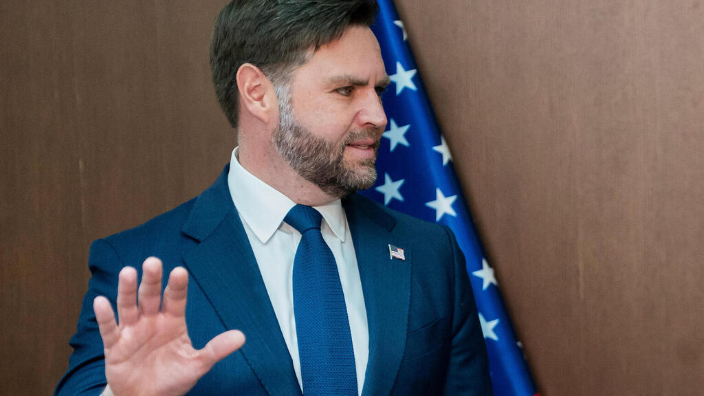 Джей Ди Вэнс в Израиле (Фото: Nathan Howard/The New York Times via AP, Pool) פגישתם של ראש הממשלה בנימין נתניהו וסגן נשיא ארה"ב ג'יי די ואנס