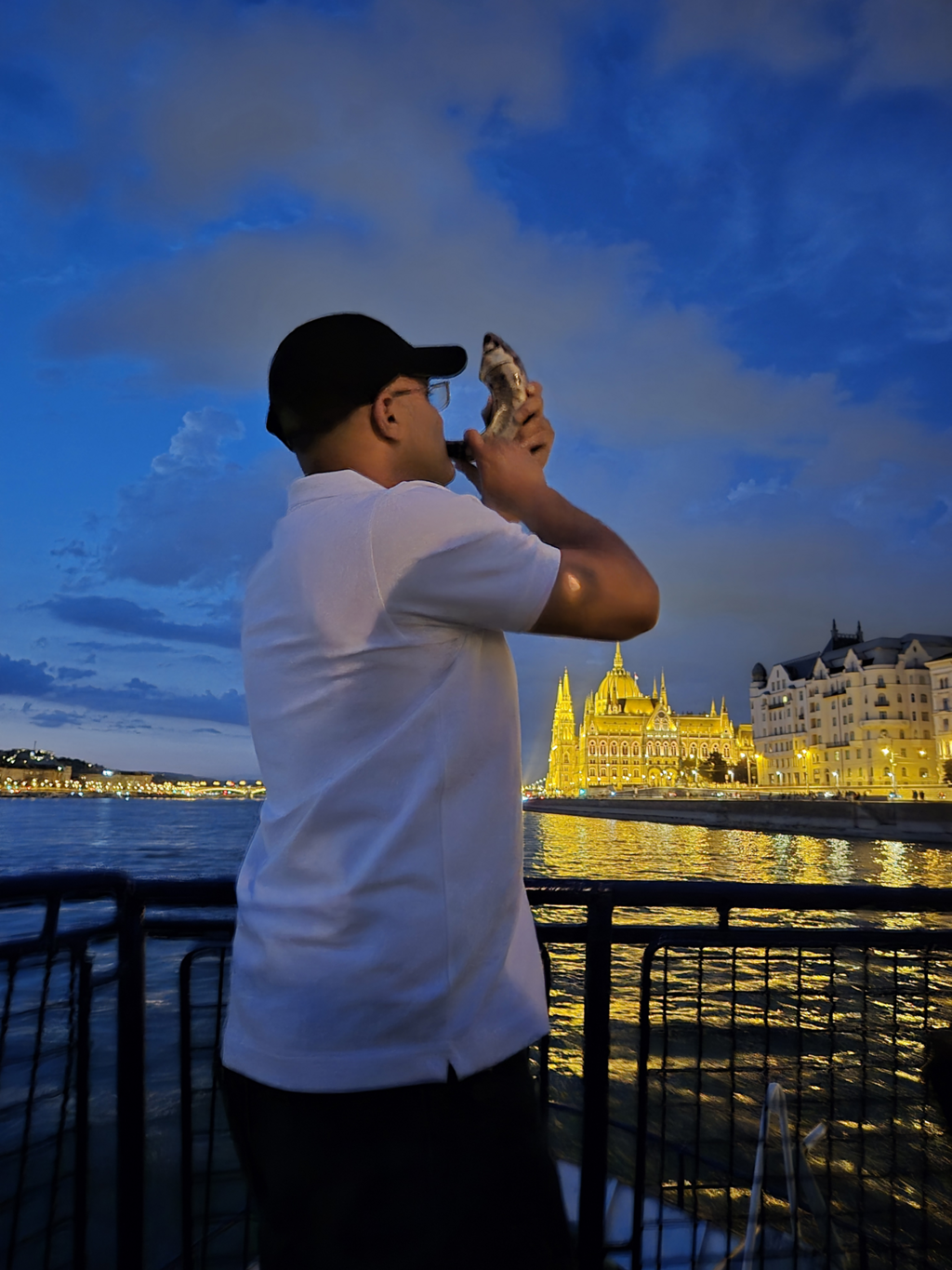 Lt. Col. Elad (Photo: Lior Ben Ami) סא"ל אלעד על הדנובה