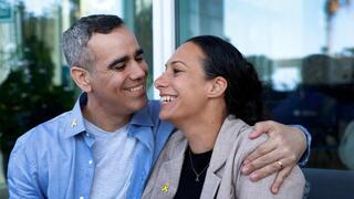 לישי ועמרי מירן, מתאחדים לאחר חזרתו של עמרי משבי חמאס 