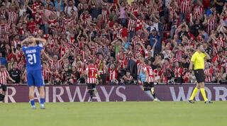 הקהל בסן מאמס בטירוף