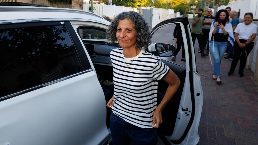 Nimrod's mother Vicky Cohen (Photo: Ziv Koren) ויקי כהן, אימו של שורד השבי נמרוד כהן