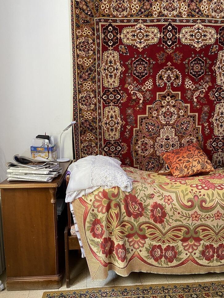 "У Фриды из Иерусалима": фоторабота проекта "Иммигрантка" (Фото: Настя Файбиш) Фоторабота проекта "Иммигрантка"