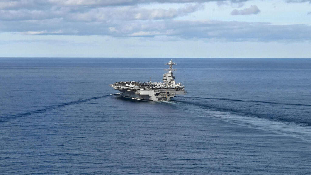 נושאת המטוסים פורד בדרך; גורם בארה"ב: "איראן תחזור עם תשובות תוך שבועיים"