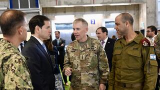 מזכיר המדינה של ארה"ב מרקו רוביו בביקור בבסיס המפקדה האמריקנית בישראל