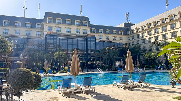  רנסנס קהיר מיראז' מלון חמישה כוכבים יוקרתי במצריים בו שוהים מחבלי חמאס ששוחררו בעסקה עם ישראל