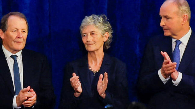 נשיאת אירלנד הנבחרת קת'רין קונולי באירוע הכרזת תוצאות בחירות ב דבלין