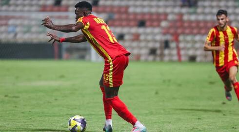 יוג'ין אנסה