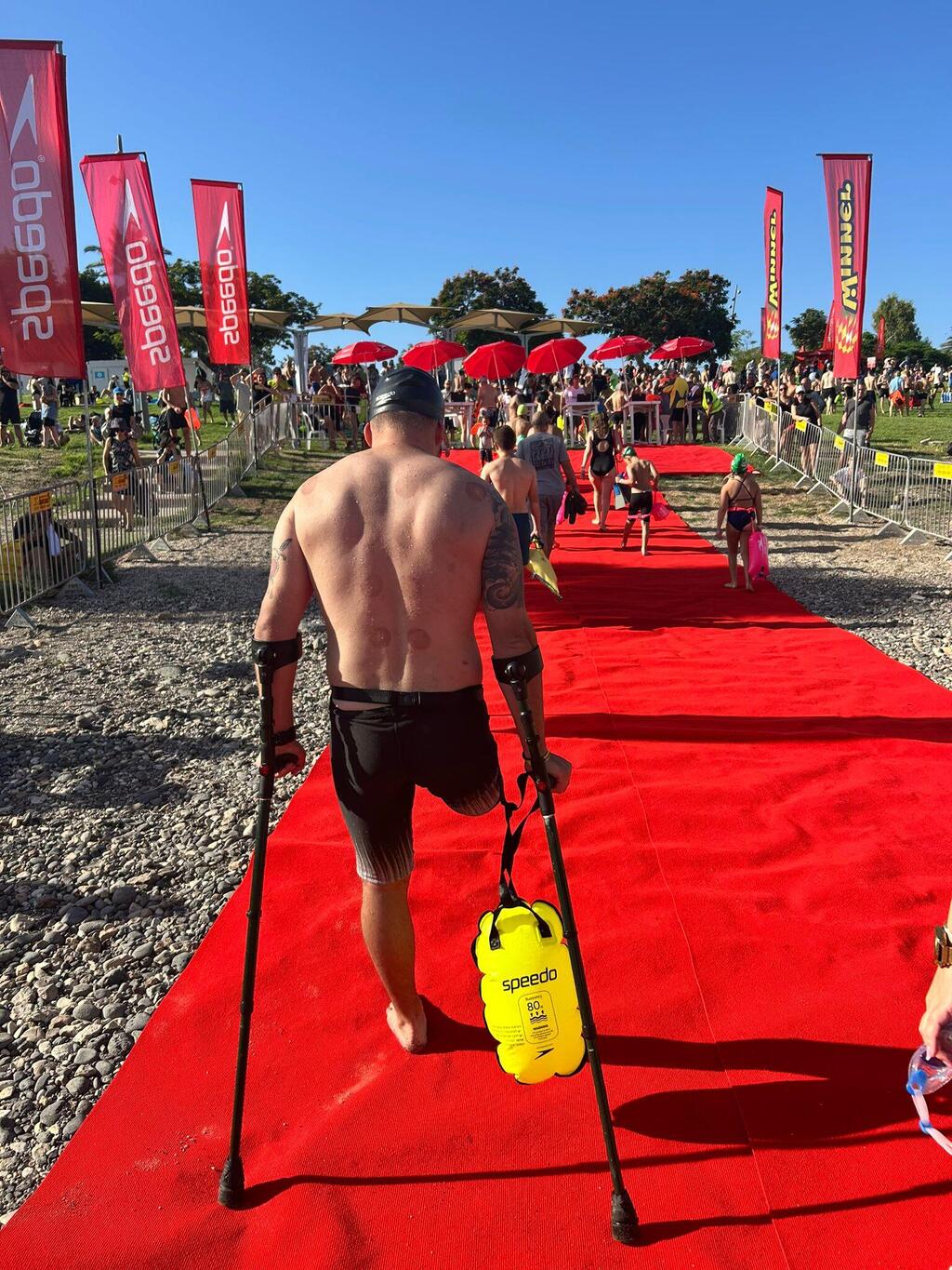 בוריס שטונדה לוחם דובדבן נפצע קשה ברצועת עזה מתחרה בתחרות איש הברזל